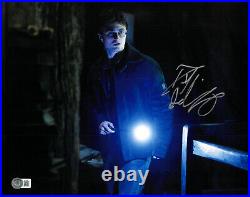 Daniel Radcliffe Signed Autograph Harry Potter 11x14 Photo BAS Beckett