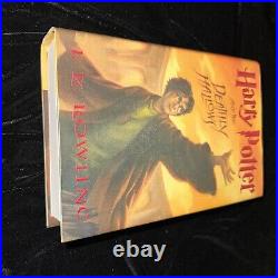 Daniel Radcliffe Signed Harry Potter Deathly Hallows Book Hard Cover 1st Edition