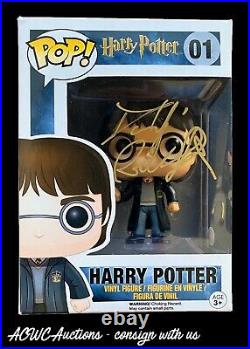 Funko POP Harry Potter Harry Potter Signed by Daniel Radcliffe JSA Cert