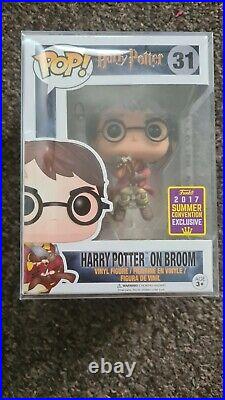 Harry Potter On Broom Sdcc 2017 Convention Exclusive Funko Pop #31 Protector