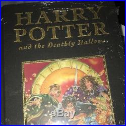 Harry Potter and the Deathly Hallows Deluxe FIRST EDITION FIRST PRESS