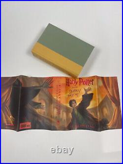 J. K. Rowling HARRY POTTER AND THE DEATHLY HALLOWS 1st Edition 1st Printing