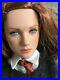 Tonner_Harry_Potter_16_Vinyl_Toy_DOLL_GINNY_WEASLEY_in_Ensemble_with_STAND_WAND_01_ev
